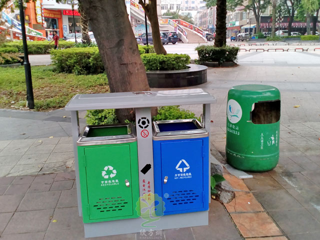 街道戶外鐵垃圾桶-街道戶外鐵皮烤漆垃圾桶定制廠家